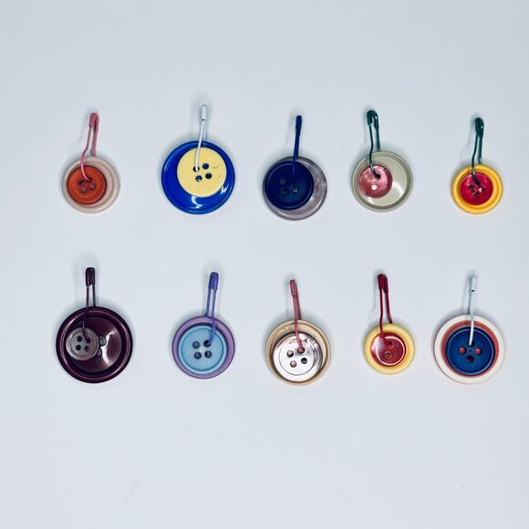 Vintage Buttons with Bulb Pin Embellishments, Button Charms for Junk Journals - Picture 6 of 10